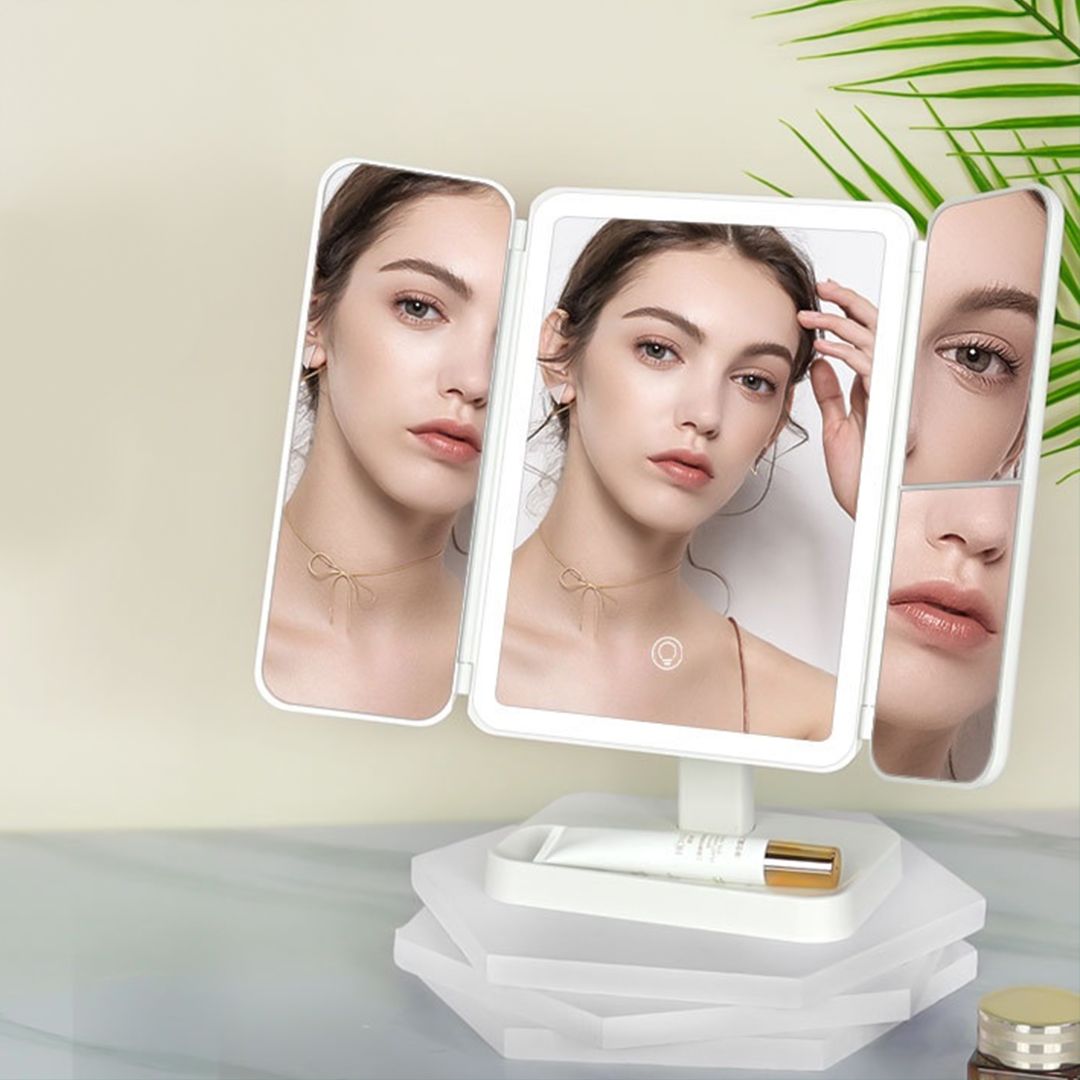 Foldable LED Cosmetic Mirror product thumbnail 11