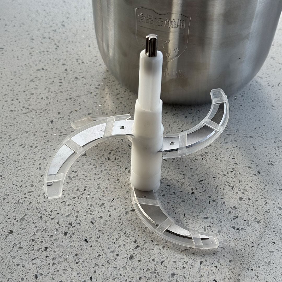 عجانة ومفرمة لحوم كهربائية - 10