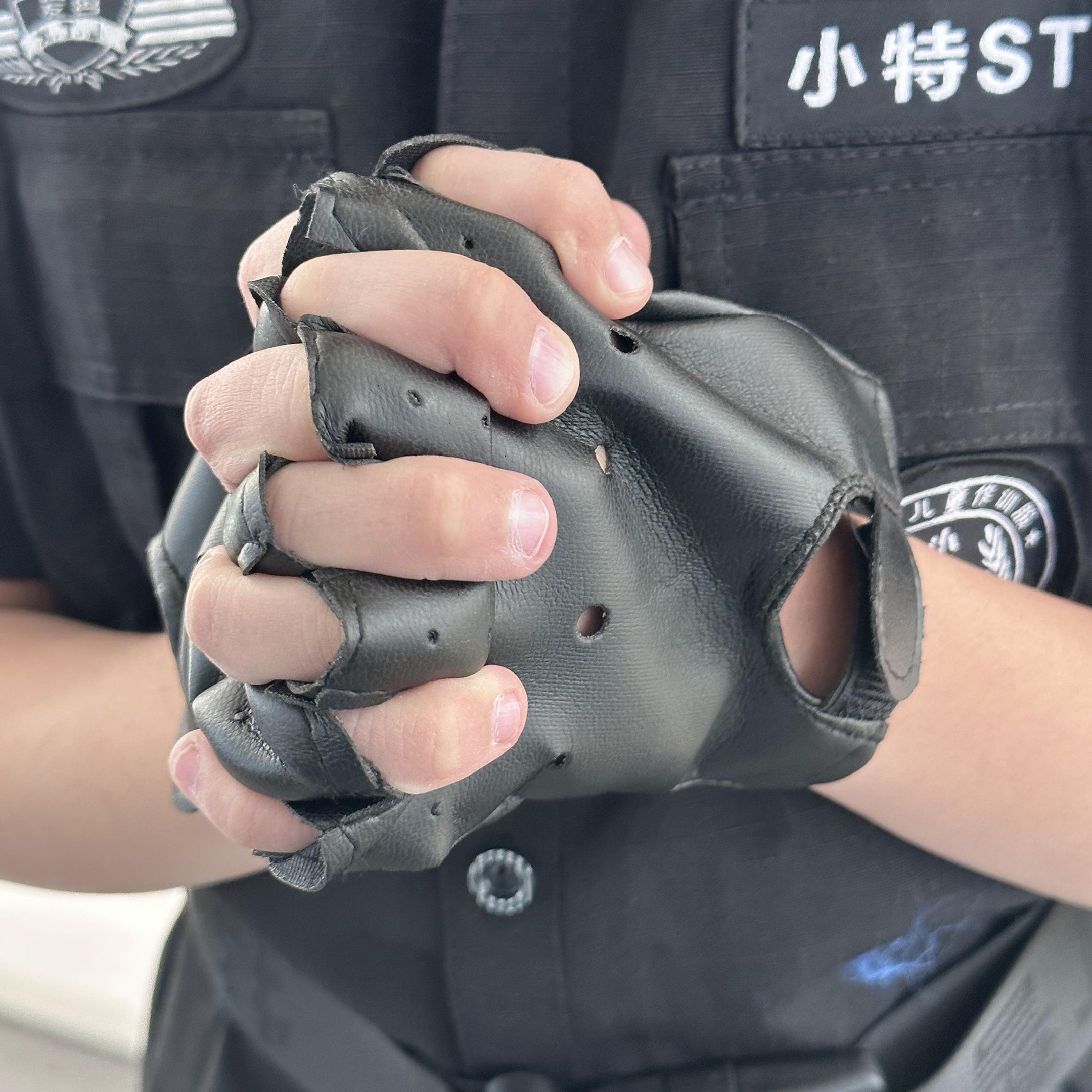 Police Costume for Kids product thumbnail 7