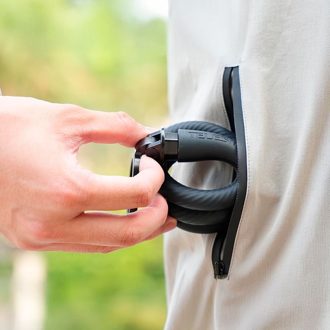 Flexible Magnetic Phone Holder product thumbnail 8