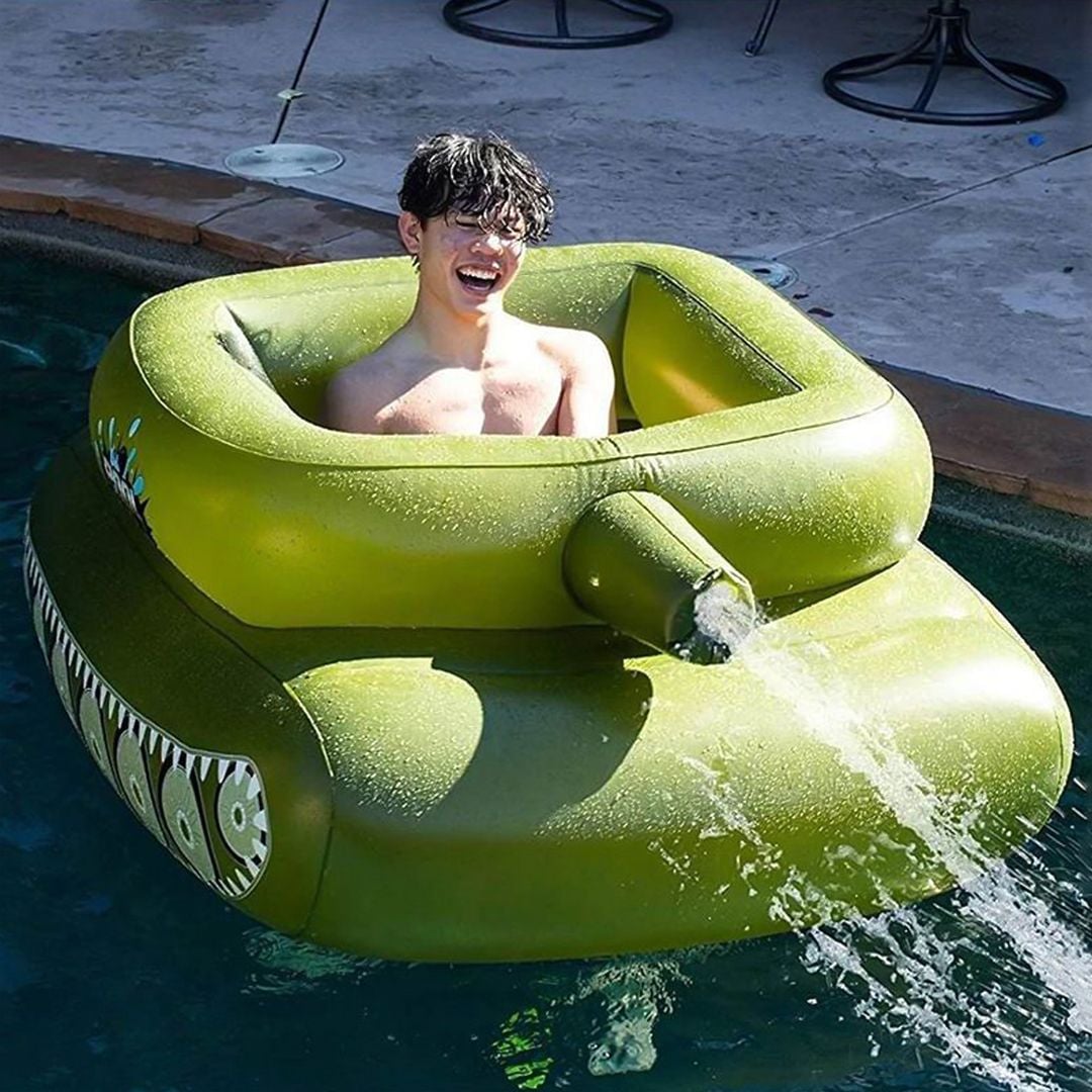 Inflatable Tank with Spray Gun product thumbnail 5