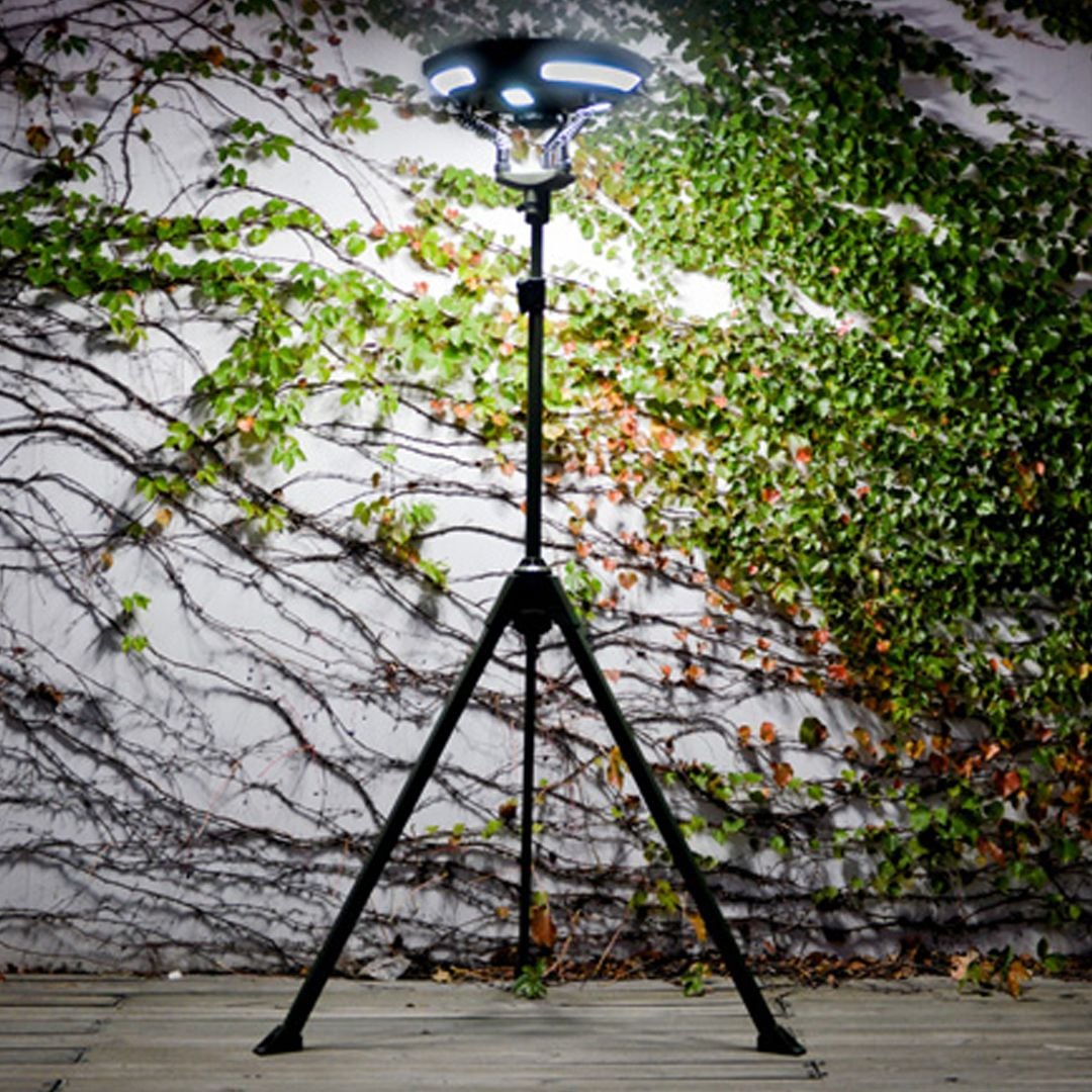 ضوء التخييم الثلاثي مع سبيكر - 31