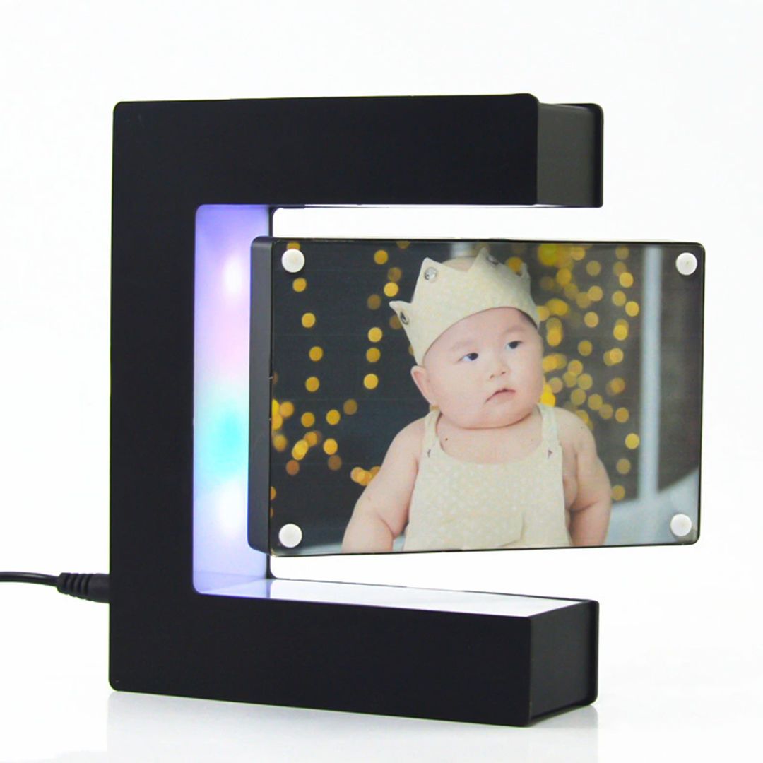 Magnetic Picture Frame with LED Lights product thumbnail 11