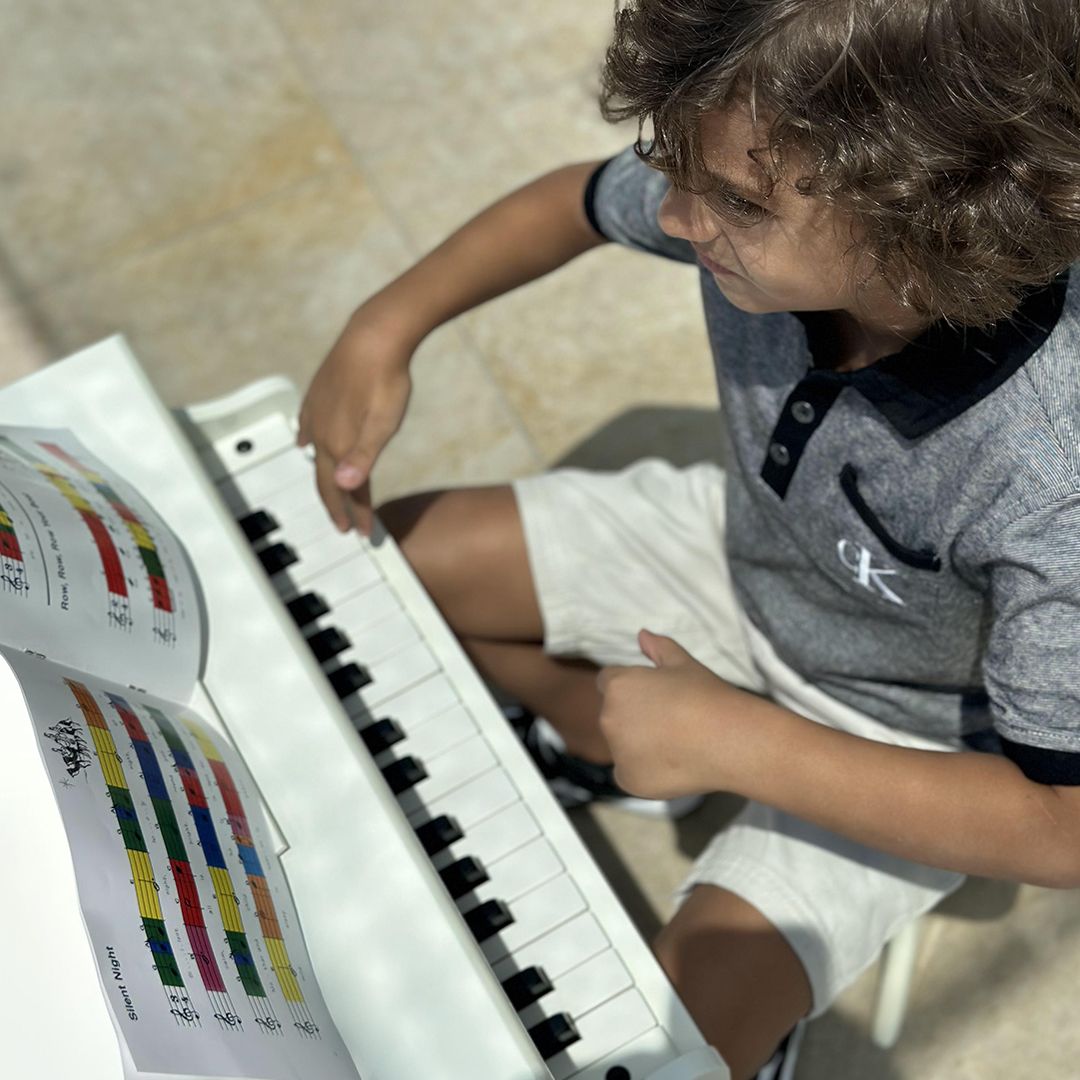 Wooden Piano with 37 Keys product thumbnail 10