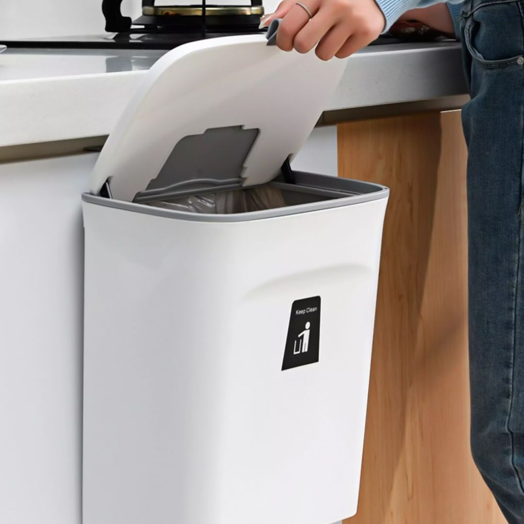 Kitchen Hanging Trash Bin product thumbnail 2