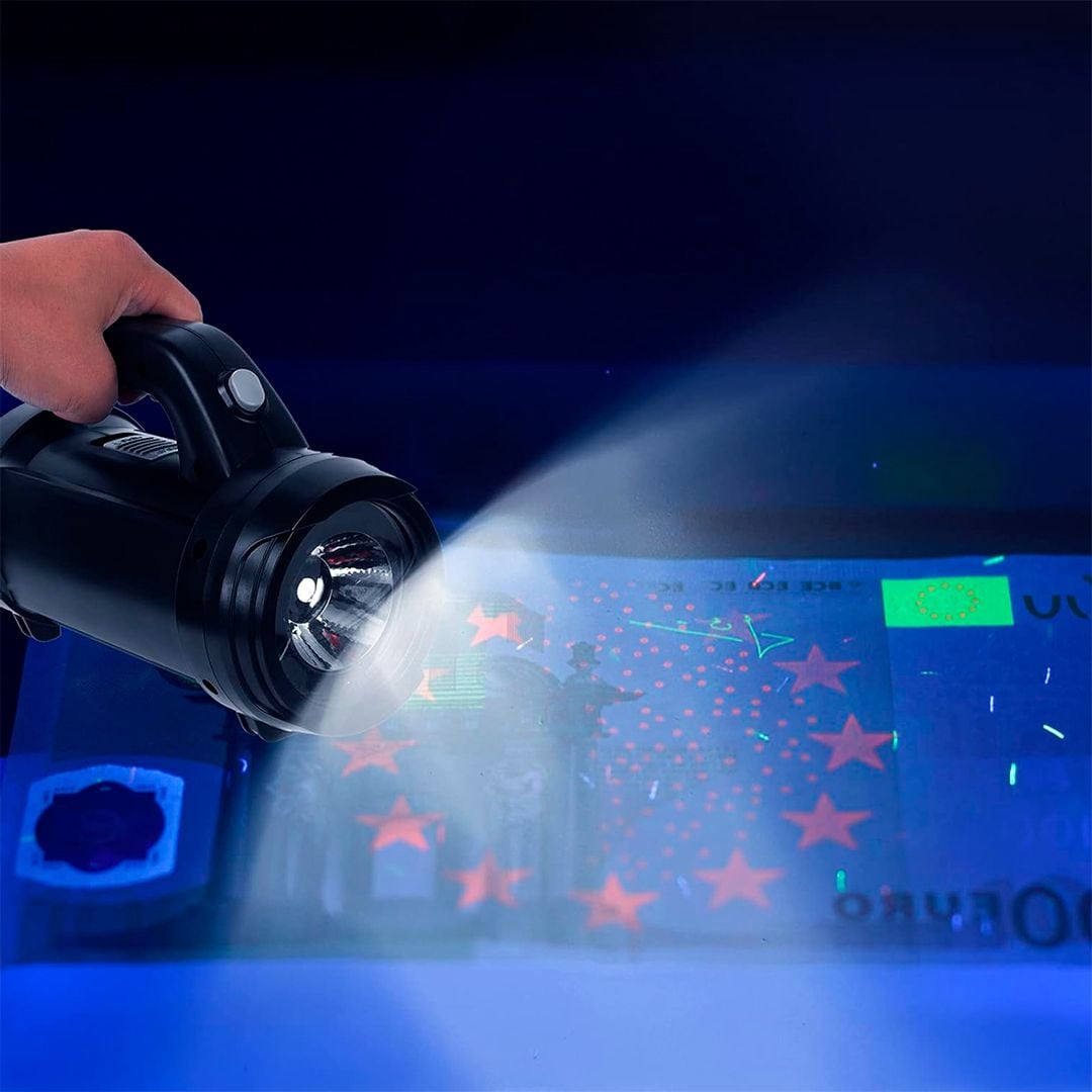 Portable Lamp with 17-Piece Tool Set product thumbnail 3