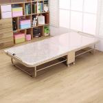 سرير قابل للطي مع فرشة مدمجة