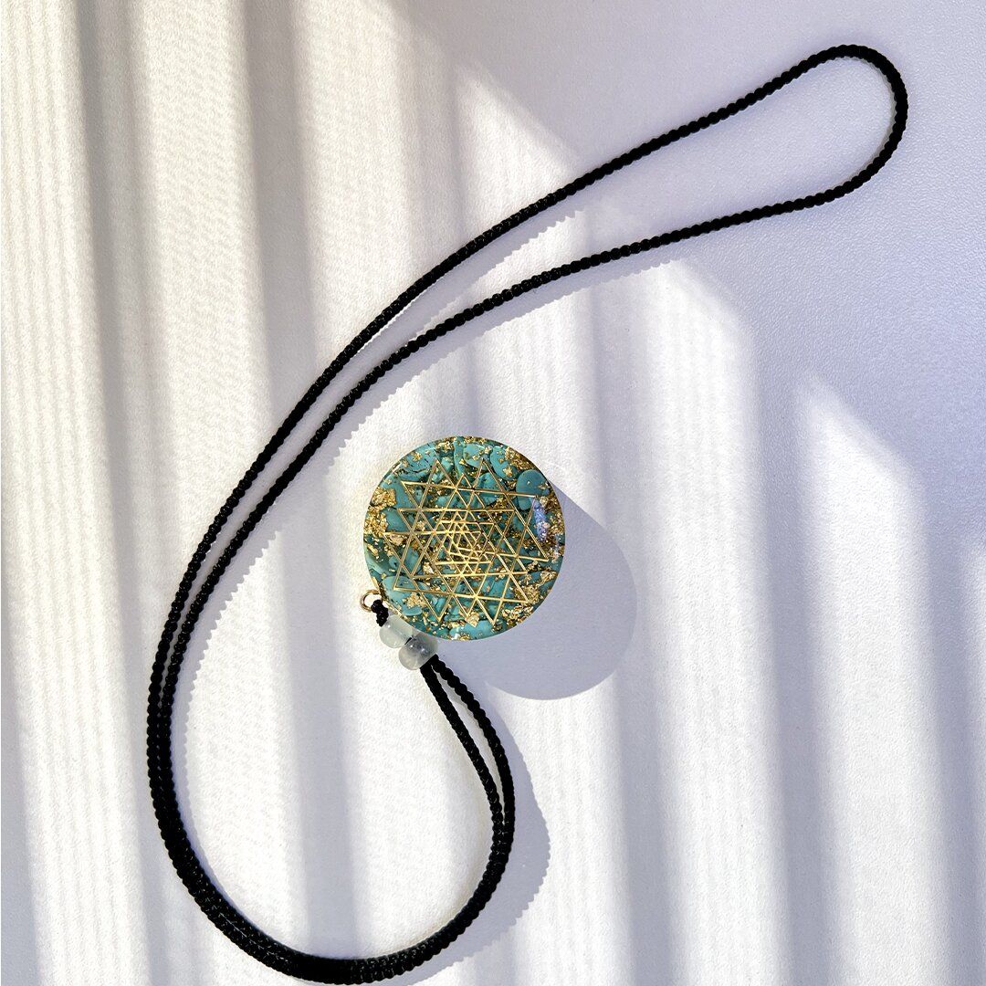 Orgonite Energy Necklace product thumbnail 2