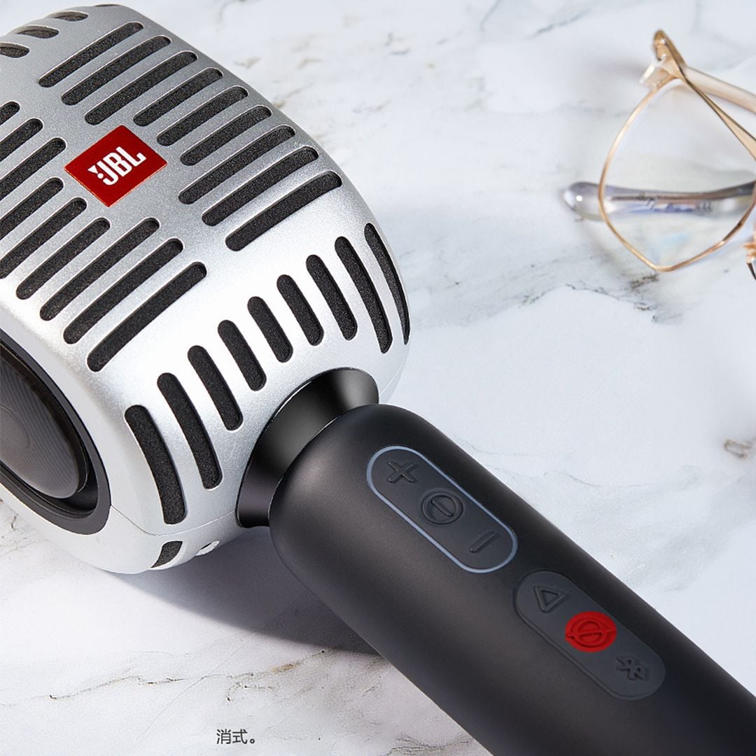 ميكروفون لاسلكي من ماركة JBL - 9