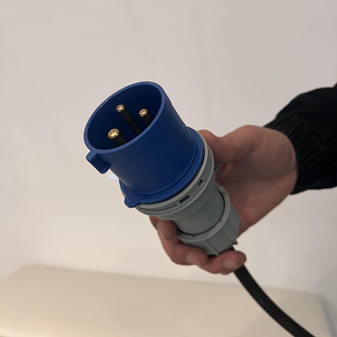 Volt Portable EV charger GB/T product thumbnail 8