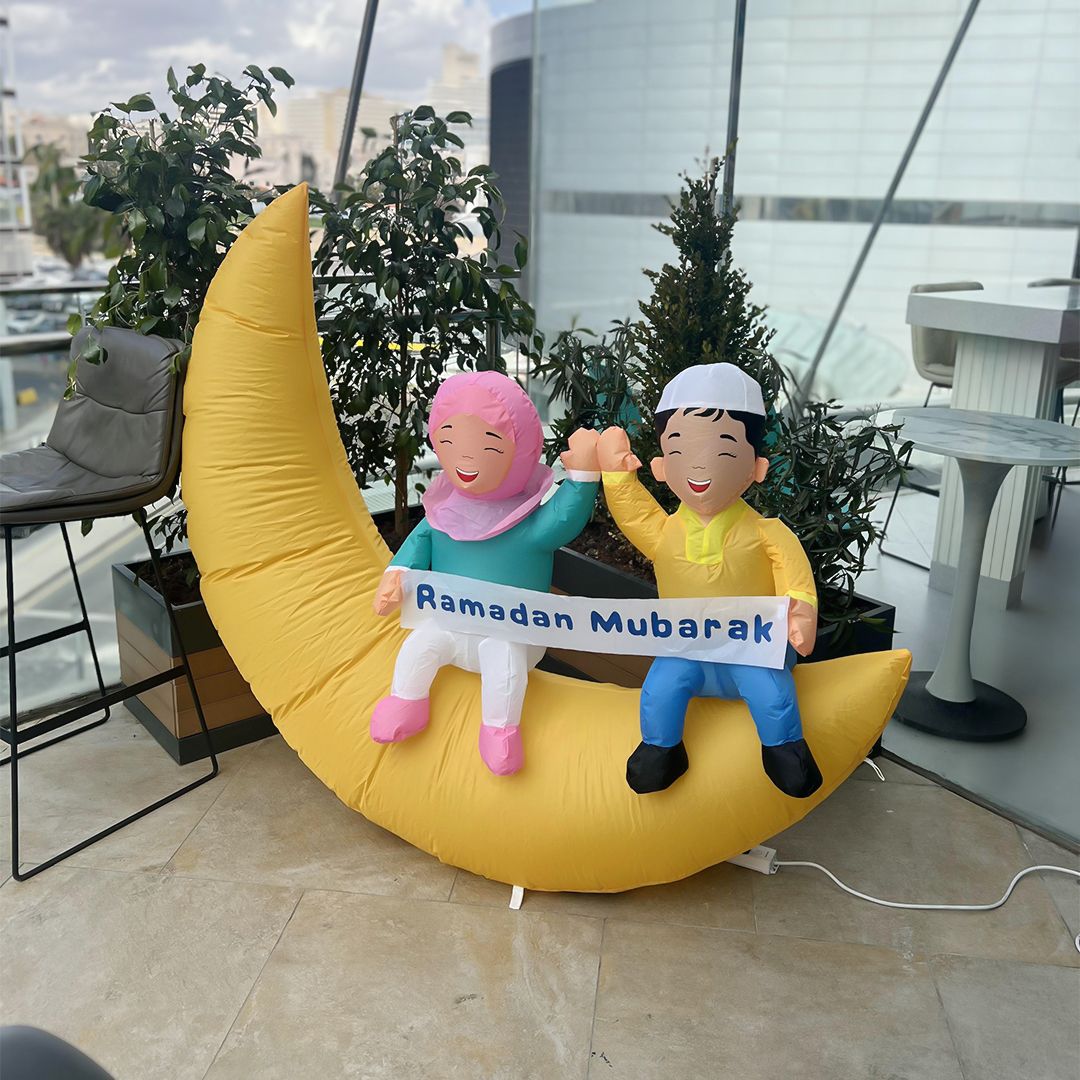 مُجسم الهلال المضيء القابل للنفخ - 3