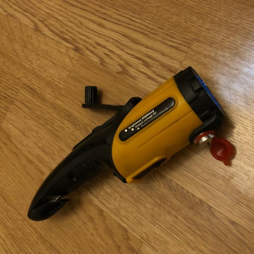 Car Safety and Emergency Tool product thumbnail 9