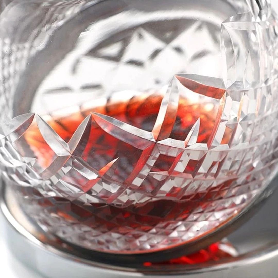 Crystal Glass Rotating Decanter product thumbnail 8