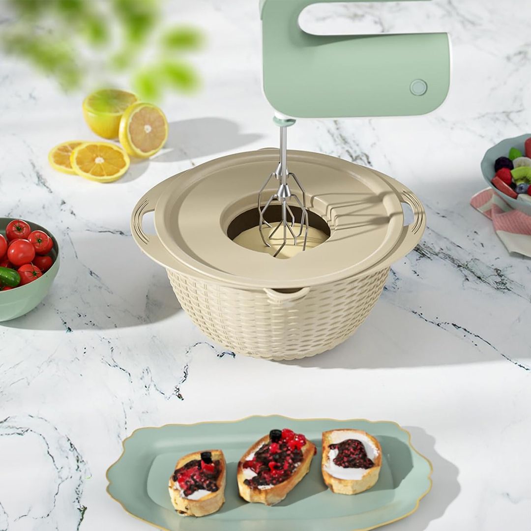 مبشرة ومصفاة بلاستيكية مع غطاء - 6