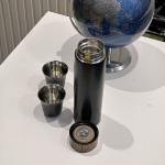 قارورة ماء مع فنجانين من الستانلس - 11