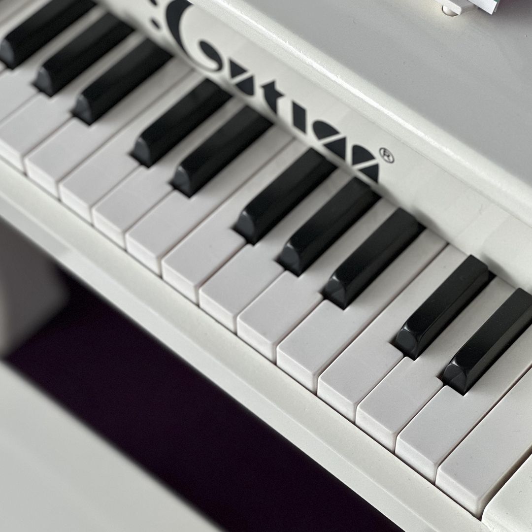Wooden Piano with 37 Keys product thumbnail 9