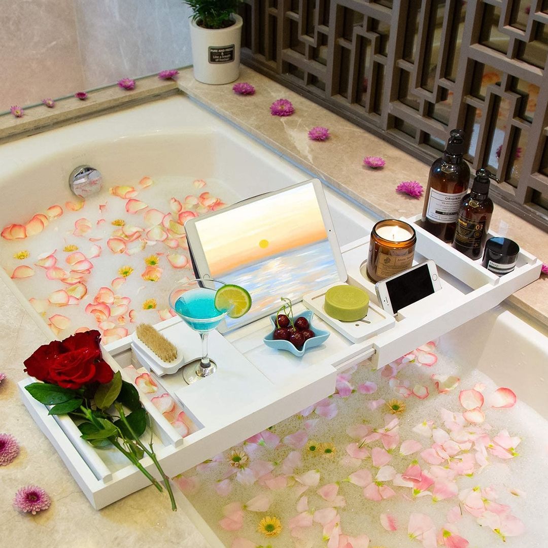 The Romantic Bathtub Table product thumbnail 3