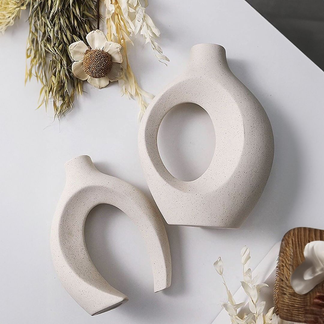 Ceramic Vase with Interlocking Design product thumbnail 6