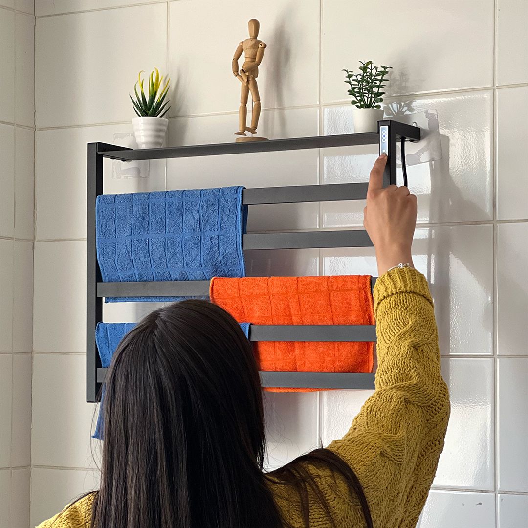 Electric Towel Warmer product thumbnail 2
