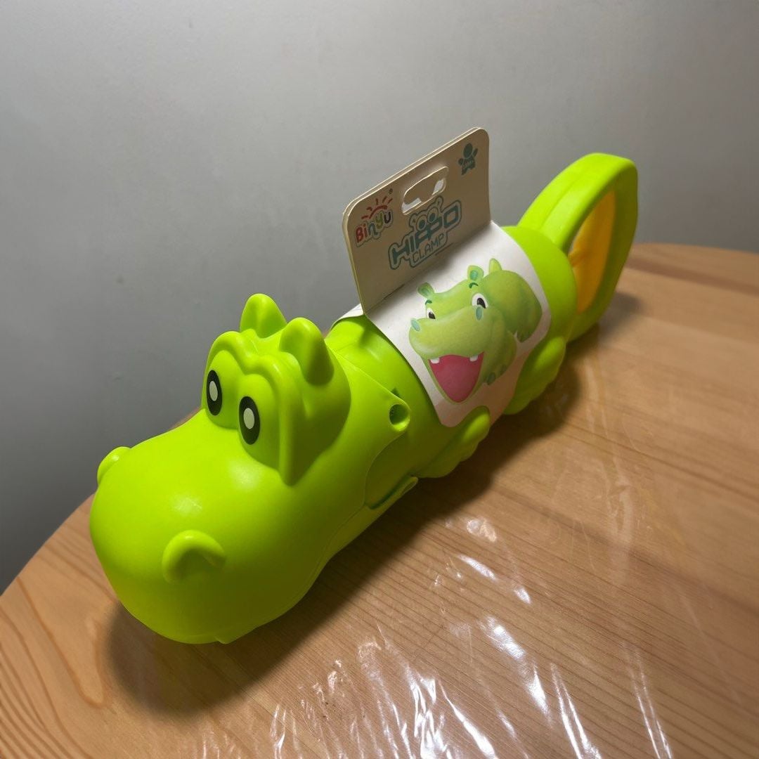 Hippo Shaped Sand Shovel product thumbnail 10