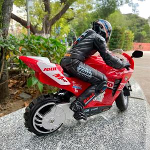 لعبة دراجة نارية مع جهاز تحكم عن بعد