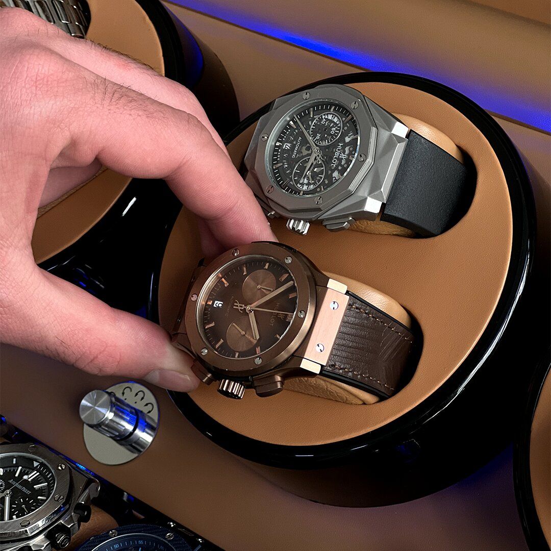 Luxury Watches Box With LED product thumbnail 5