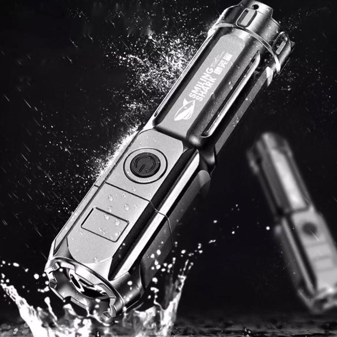 USB Rechargeable Flashlight product thumbnail 15