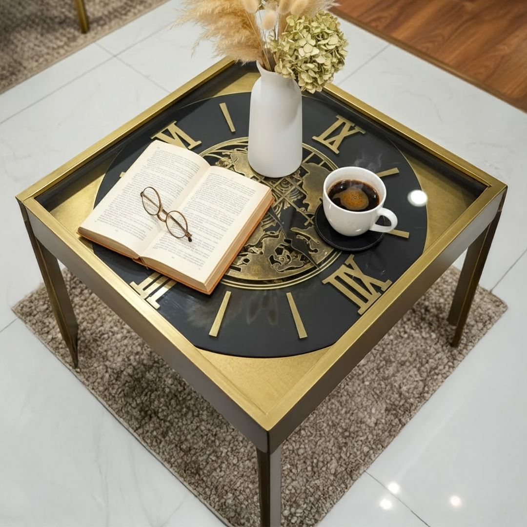 طاولة ديكور مربعة بتصميم ساعة تروس ذهبية - 5