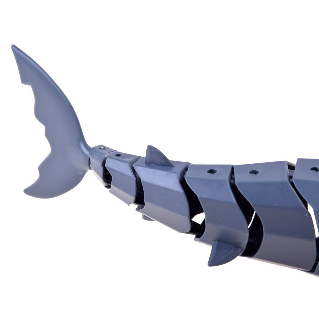 سمك القرش مع جهاز تحكم	 - 12