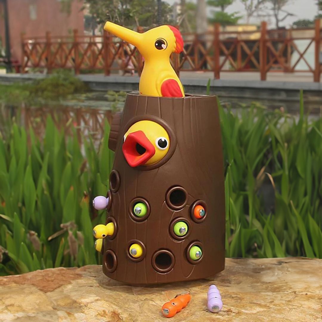 Woodpecker and Worm Hunting Game for Kids product thumbnail 3