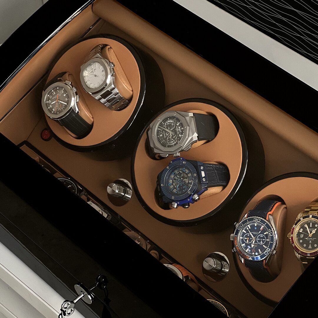 Luxury Watches Box With LED product thumbnail 6