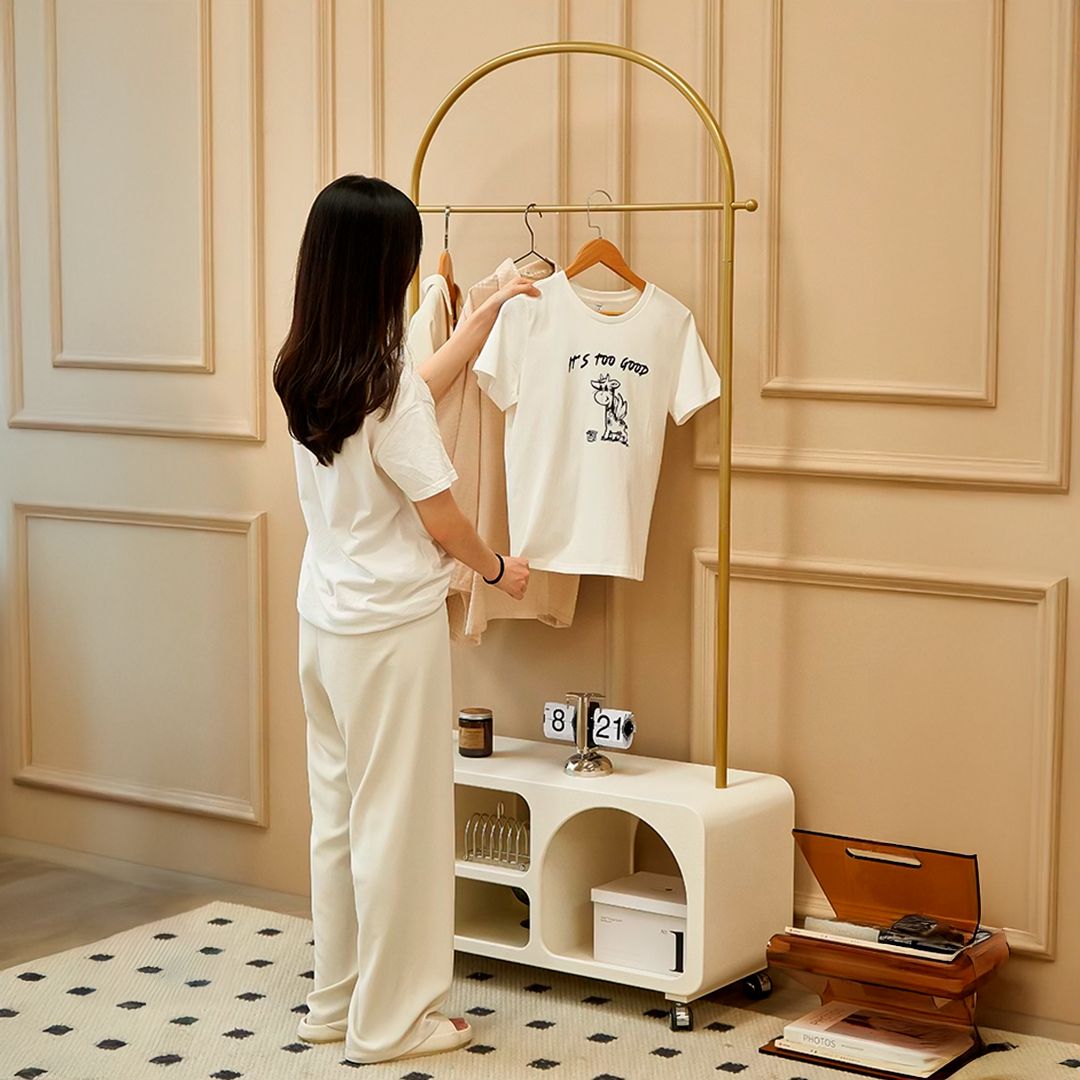 ستاند الملابس الكلاسيكي - 4