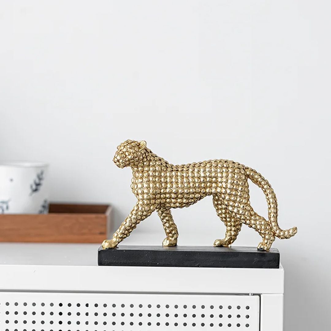 Golden Leopard Statue product thumbnail 10