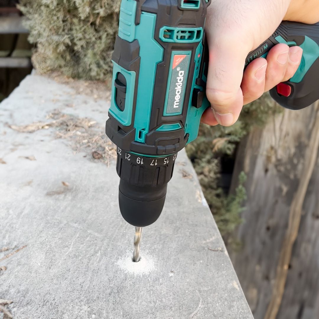 Cordless Drill Screwdriver - 21V product thumbnail 2