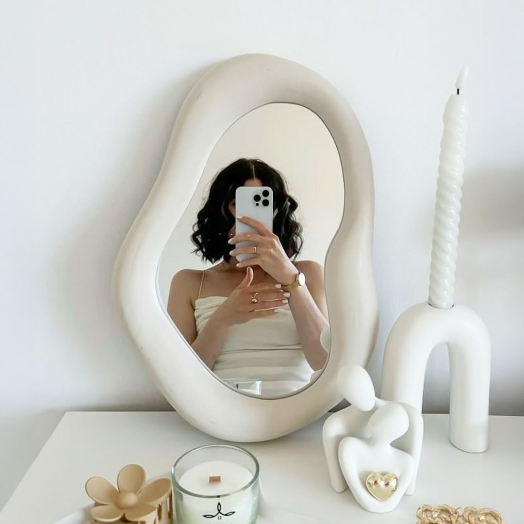 مراة محمولة بتصميم مموج - 2