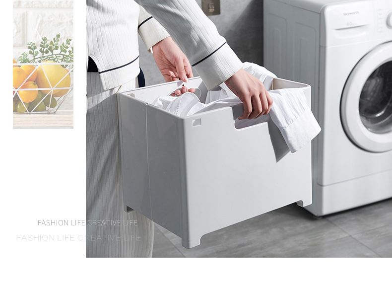 Folding Laundry Clothes product thumbnail 6