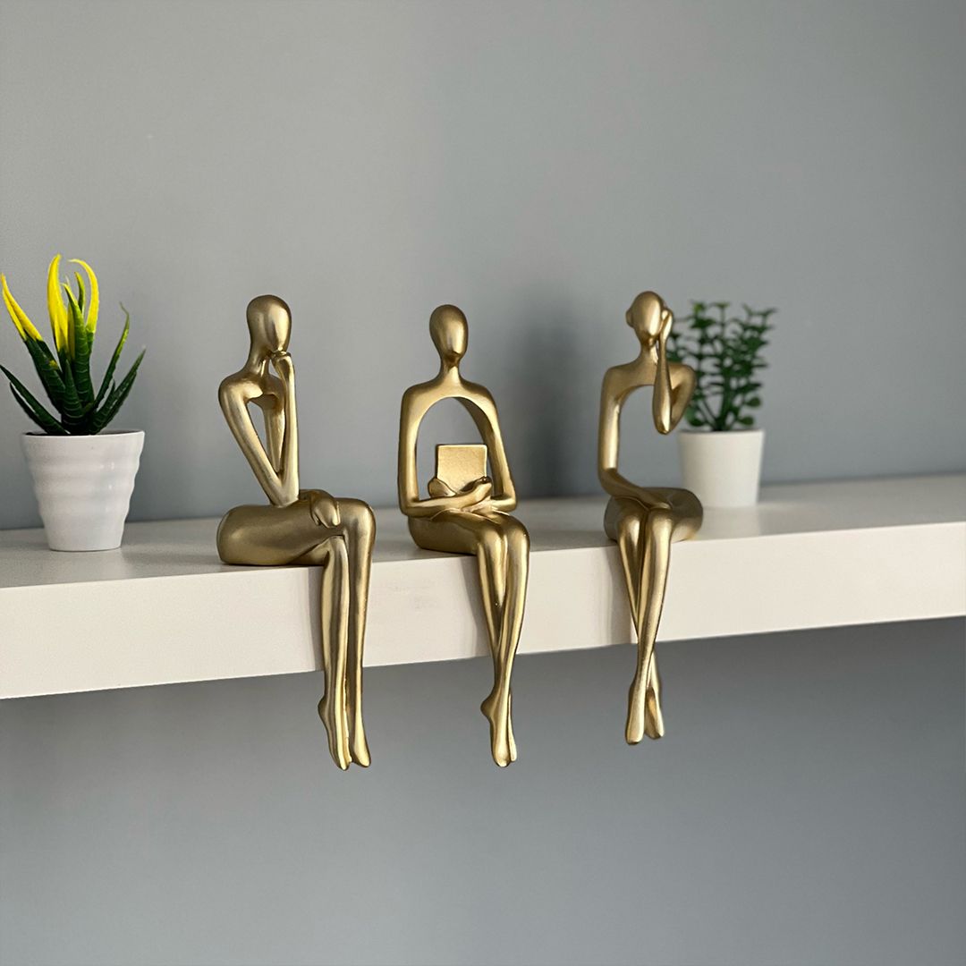 Golden Statues Set product thumbnail 4