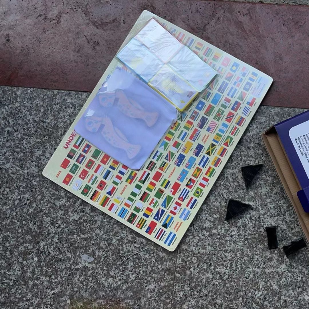 Magnetic World Map product thumbnail 13