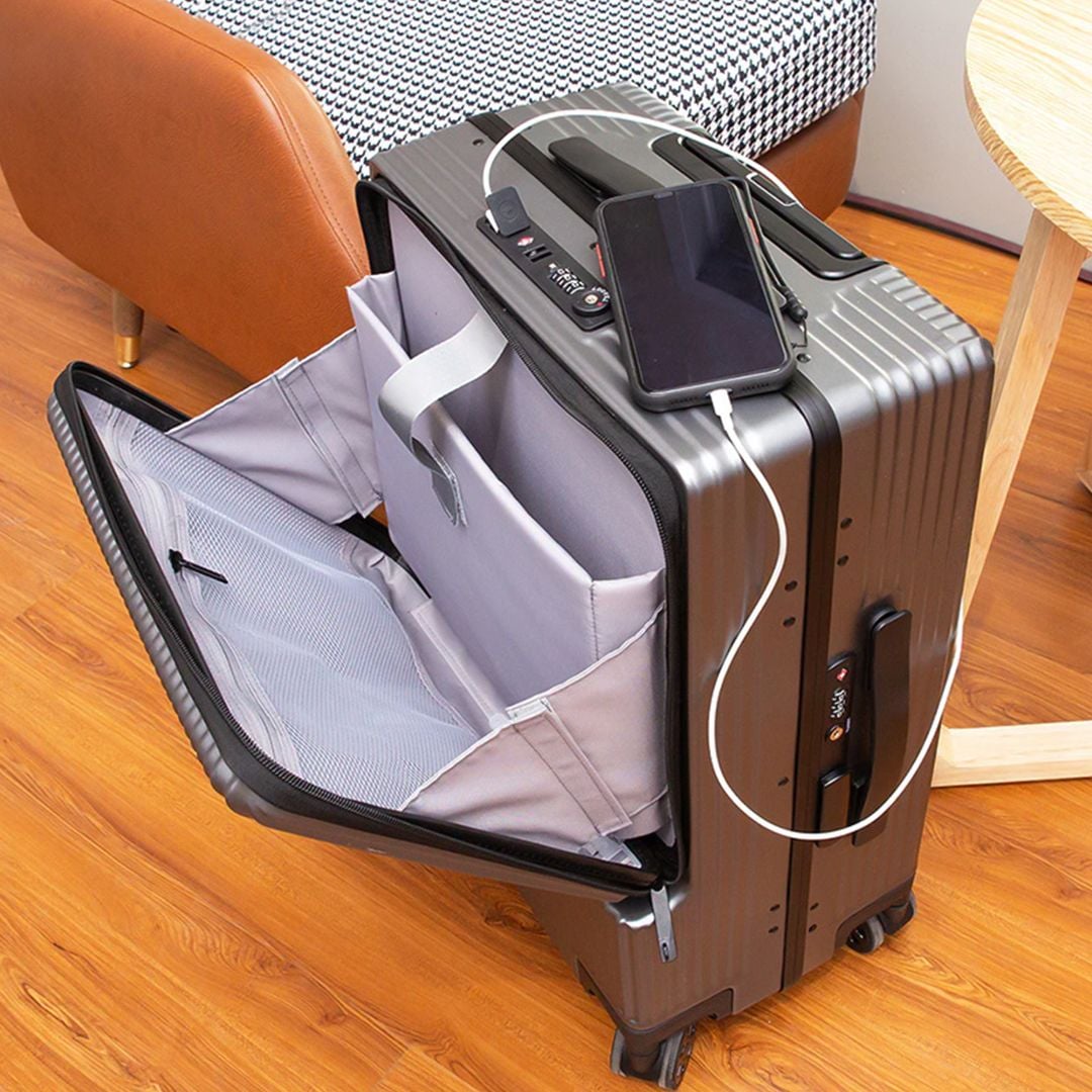 حقيبة سفر مع قفل و مدخل شحن USB	 - 5