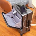 حقيبة سفر مع قفل و مدخل شحن USB	 - 5