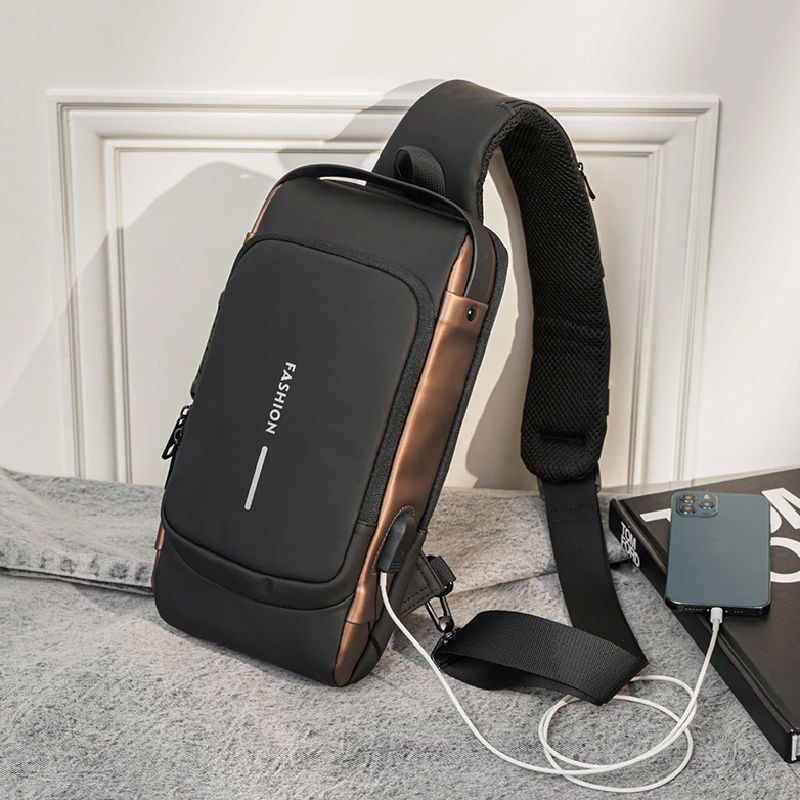 Shoulder Bag With USB Charging Port product thumbnail 9