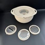 مبشرة ومصفاة بلاستيكية مع غطاء - 7