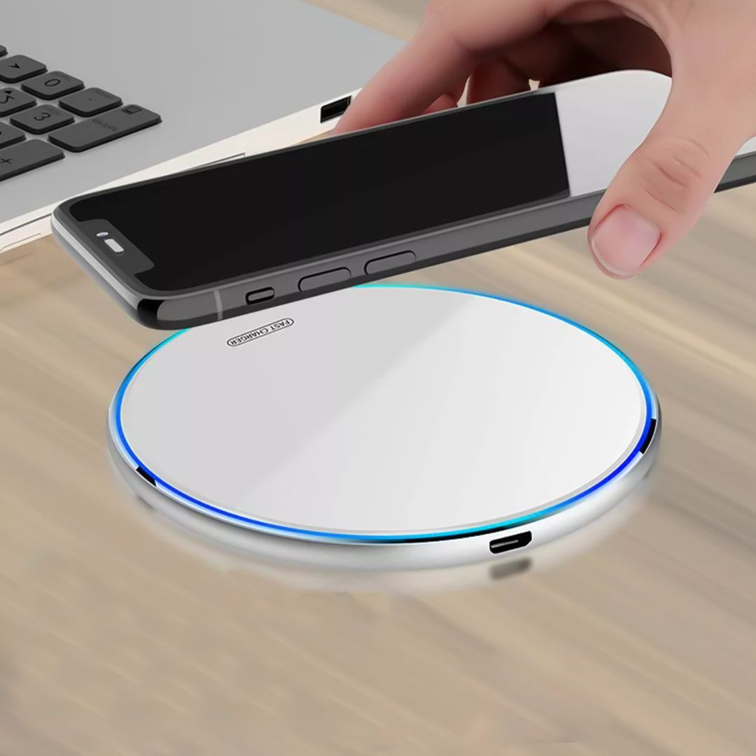 15W Wireless Phone Charger product thumbnail 15