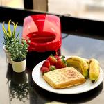 Electric Sandwich & Waffle Maker - 1