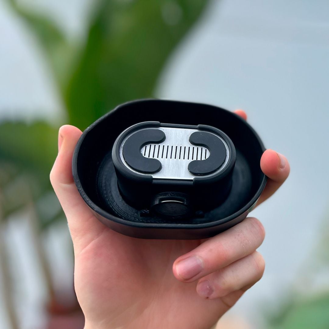 Razor Blade Cleaning Tool product thumbnail 3