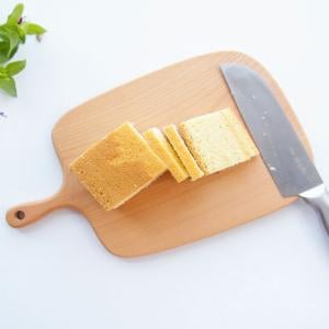 Wooden Cutting and Serving Platter - Medium - 3