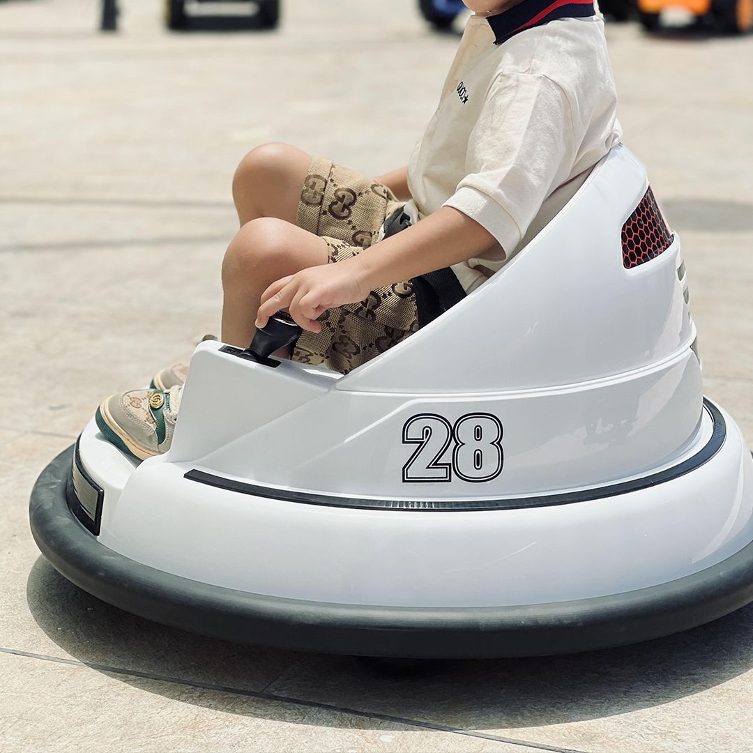 سيارة أطفال فضائية مع جهاز تحكم	 - 12