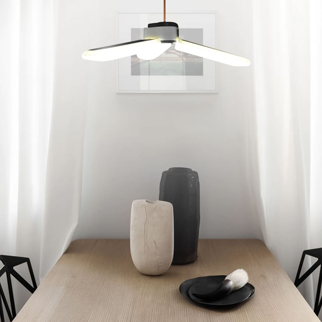 Camping Light with USB Charger product thumbnail 10