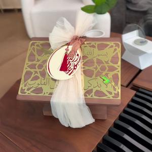 حامل المصحف الفاخر بلمسة أكريليك ذهبية من روح - 5