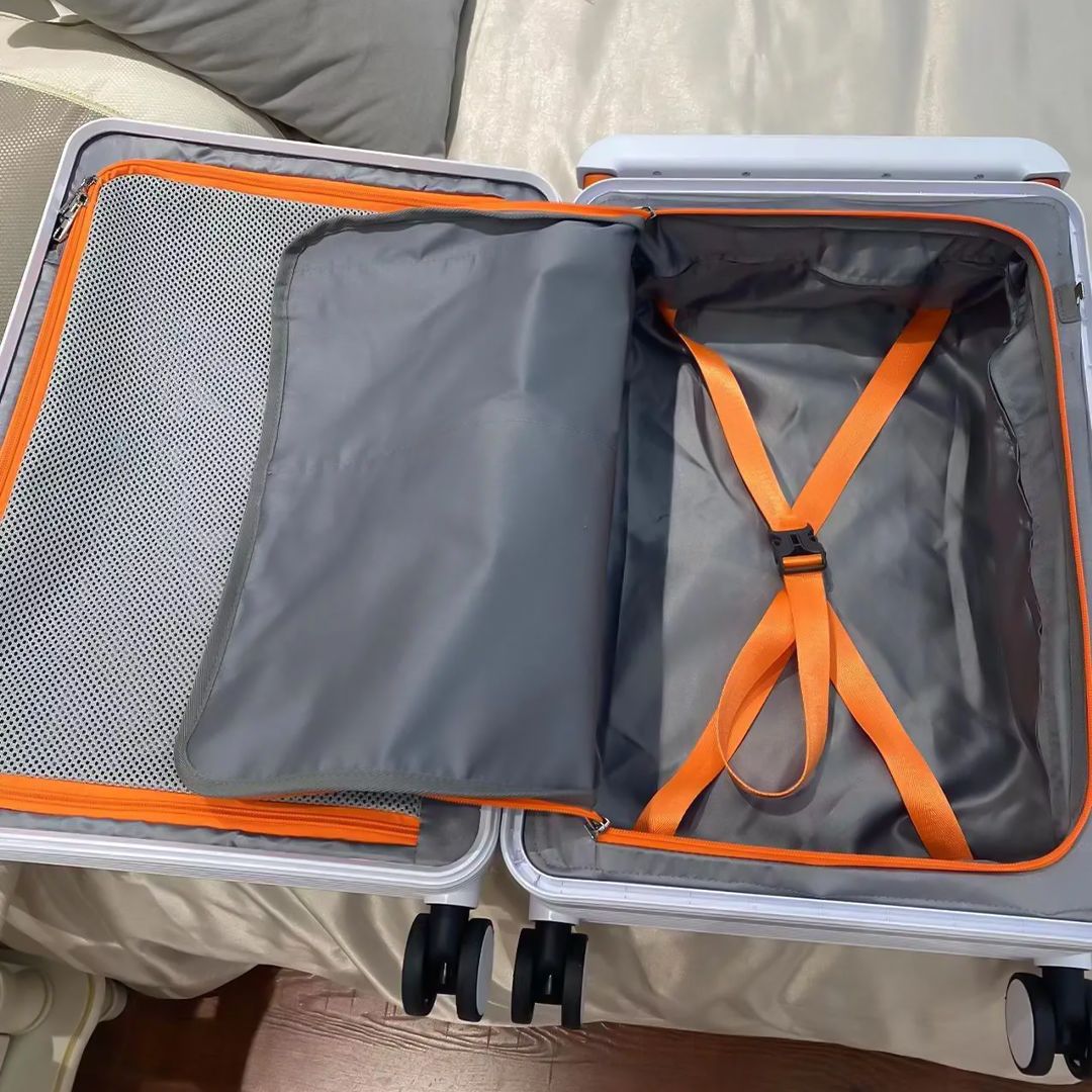 Trolley Travel Bag With Password product thumbnail 6